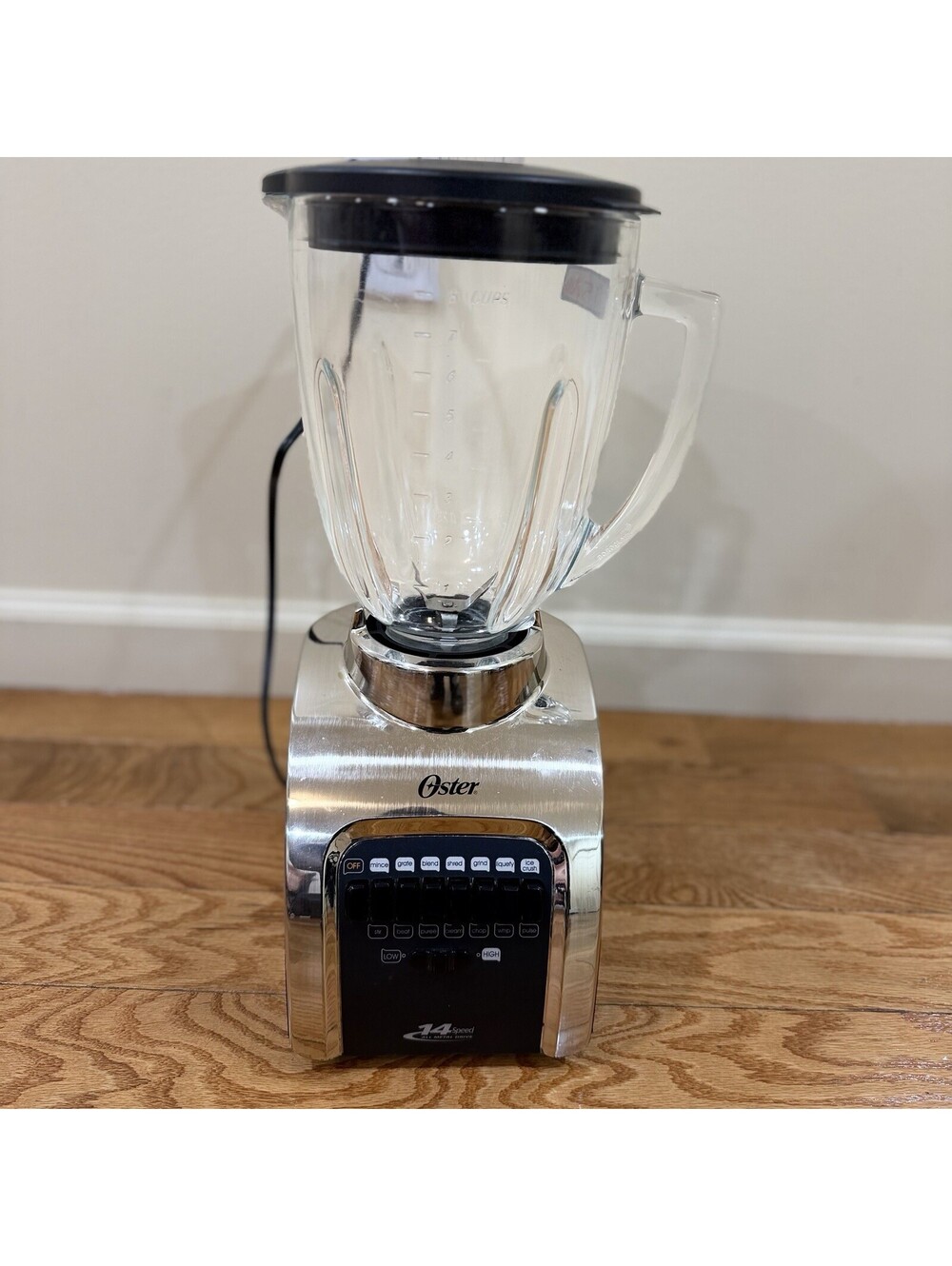 Oster Smash Blend 14 Speed Blender Chrome Glass Pitcher Oster